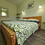 Bresan Apartment *