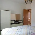 Bresan Apartment *