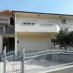 Apartment Bresan *