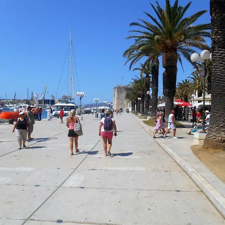 Bresan Apartament Trogir