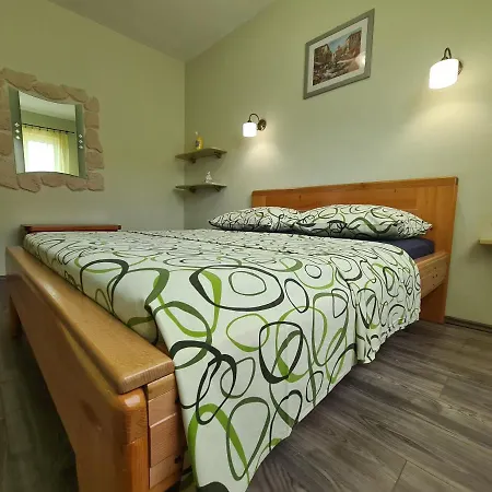Bresan Apartament *